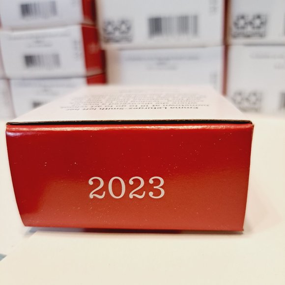 2023 HALLMARK Keepsake LADY WESTERN TANAGER Miniature Ornament BRAND NEW - Picture 3 of 8